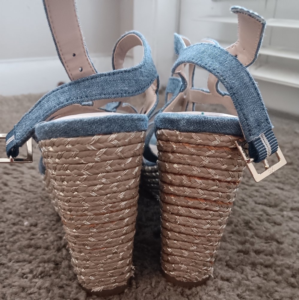 JLo Denim Wedge Sandals EUC - Picture 6 of 8